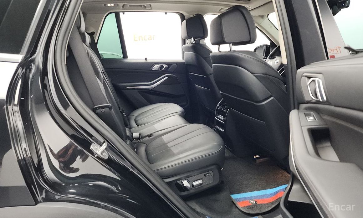 X5 (G05)xDrive 40i xLine 13