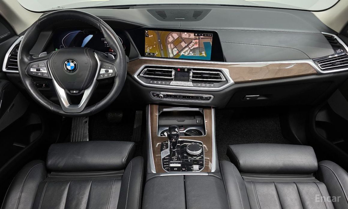X5 (G05)xDrive 40i xLine 8