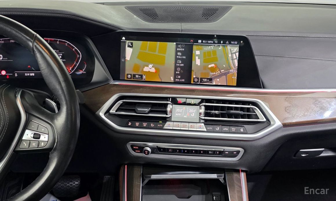 X5 (G05)xDrive 40i xLine 15