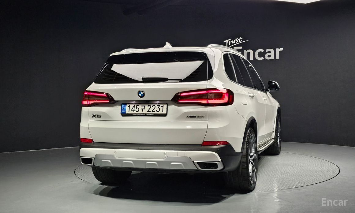 X5 (G05)xDrive 40i xLine 5