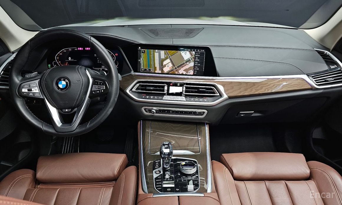 X5 (G05)xDrive 40i xLine 8