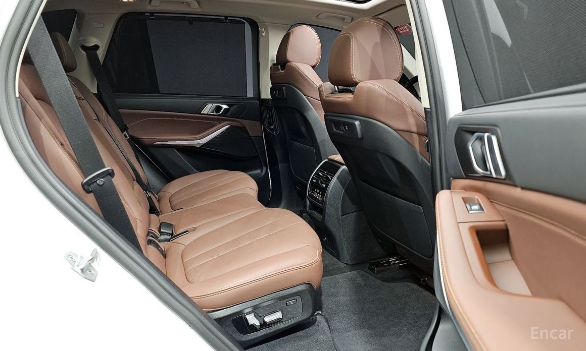 X5 (G05)xDrive 40i xLine 12