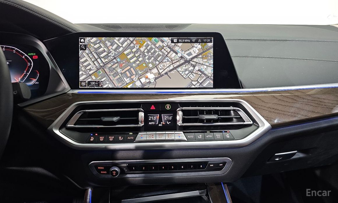 X5 (G05)xDrive 40i xLine 14