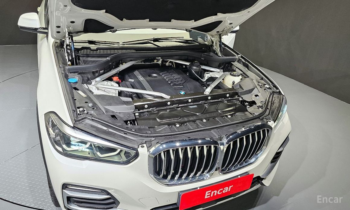 X5 (G05)xDrive 40i xLine 7