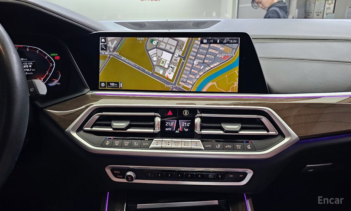 X5 (G05)xDrive 40i xLine 18