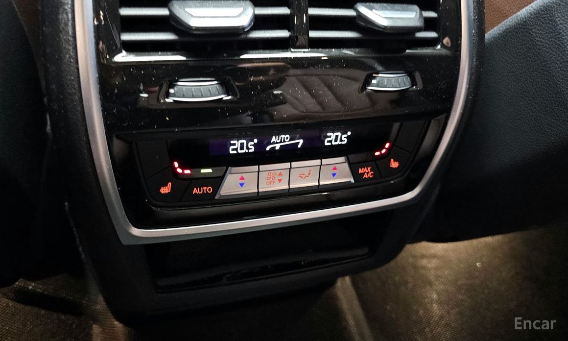 X5 (G05)xDrive 40i xLine 19