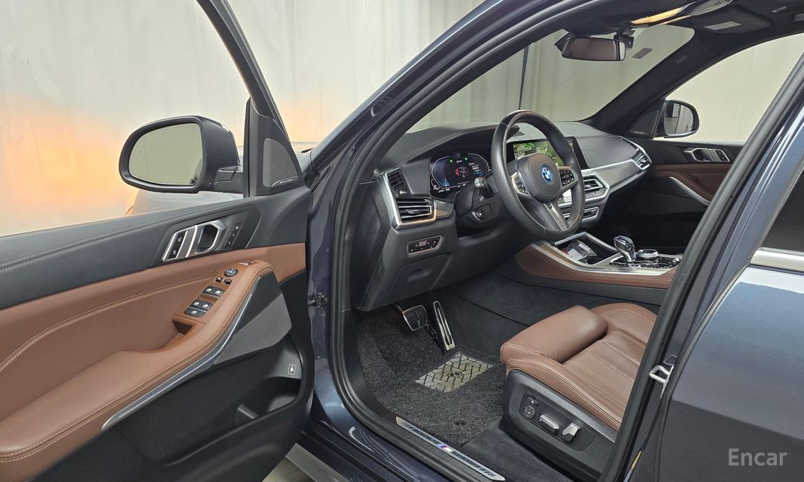 X5 (G05)xDrive 45e M Sport 11