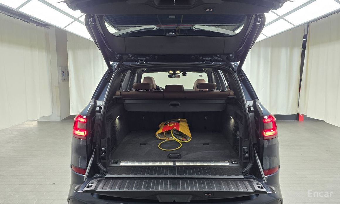 X5 (G05)xDrive 45e M Sport 21