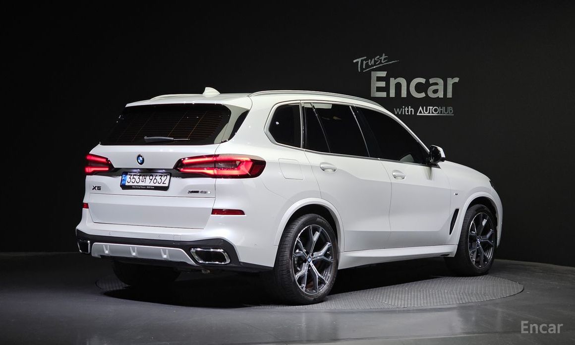 X5 (G05)xDrive 45e M Sport 3