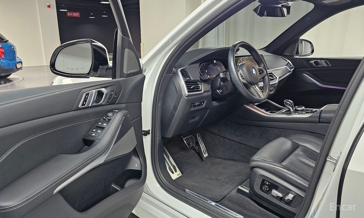 X5 (G05)xDrive 45e M Sport 11