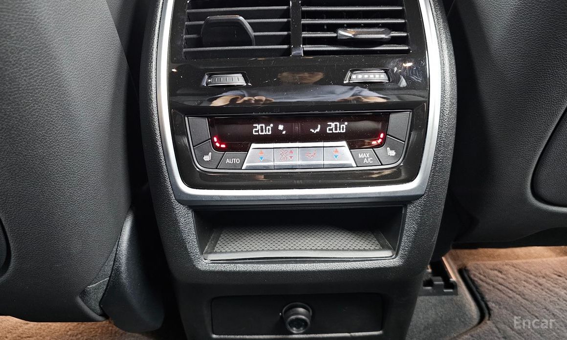 X5 (G05)xDrive 45e M Sport 19