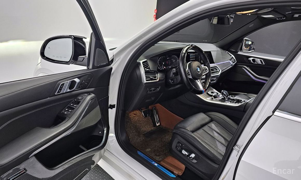 X5 (G05)xDrive 45e M Sport 12