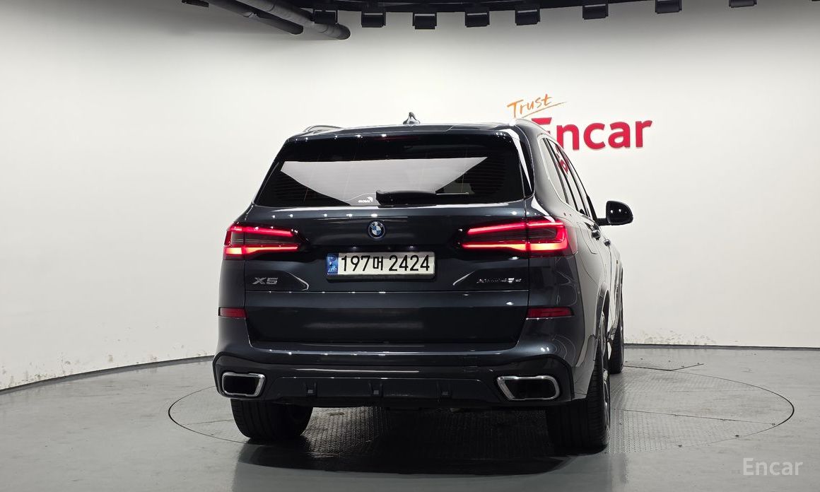 X5 (G05)xDrive 45e M Sport 5