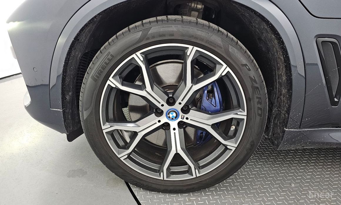 X5 (G05)xDrive 45e M Sport 6