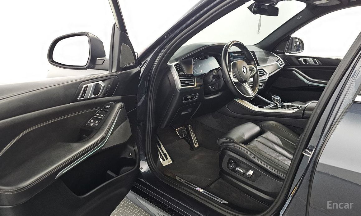 X5 (G05)xDrive 45e M Sport 11