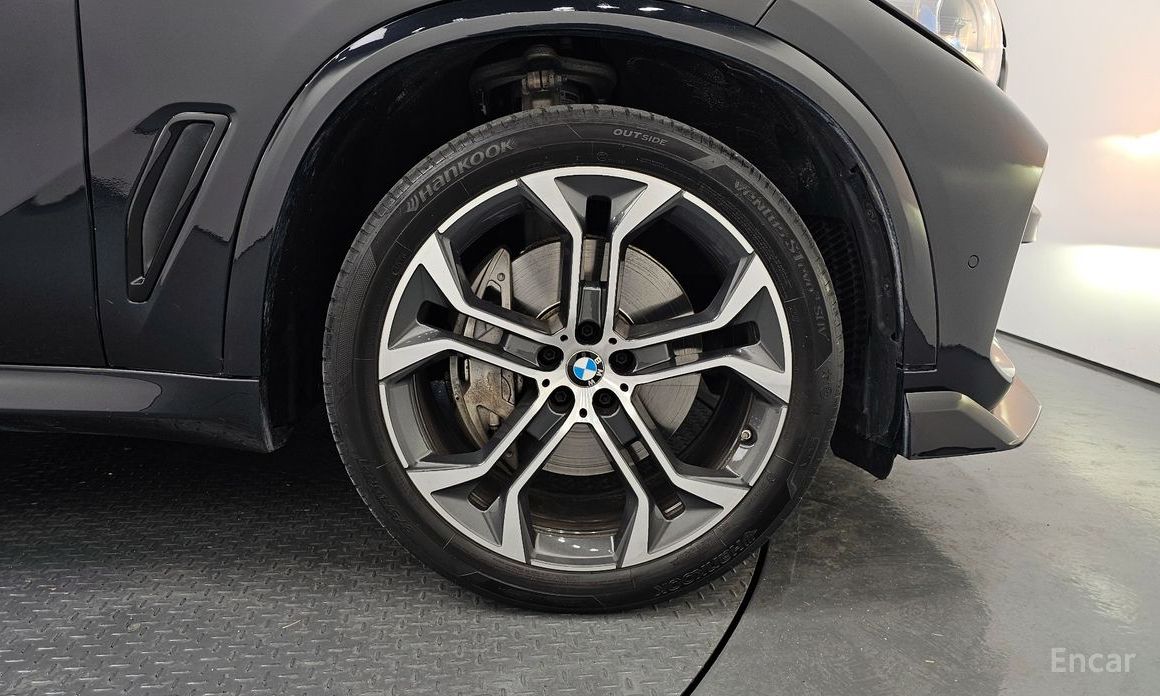 X5 (G05)xDrive 45e xLine 6