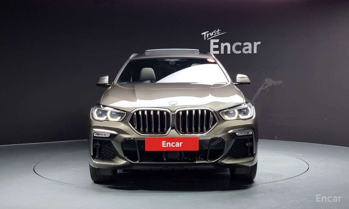 X6 (G06)M50i 4