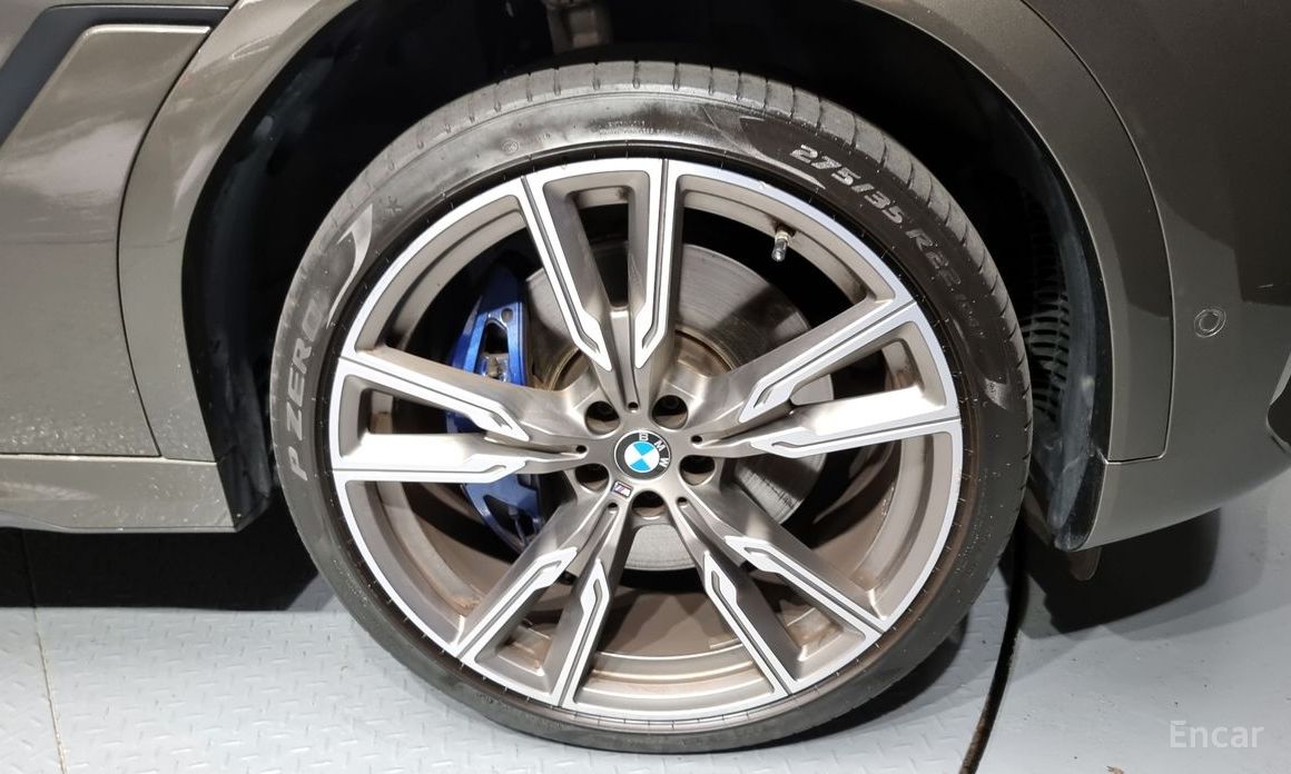 X6 (G06)M50i 6