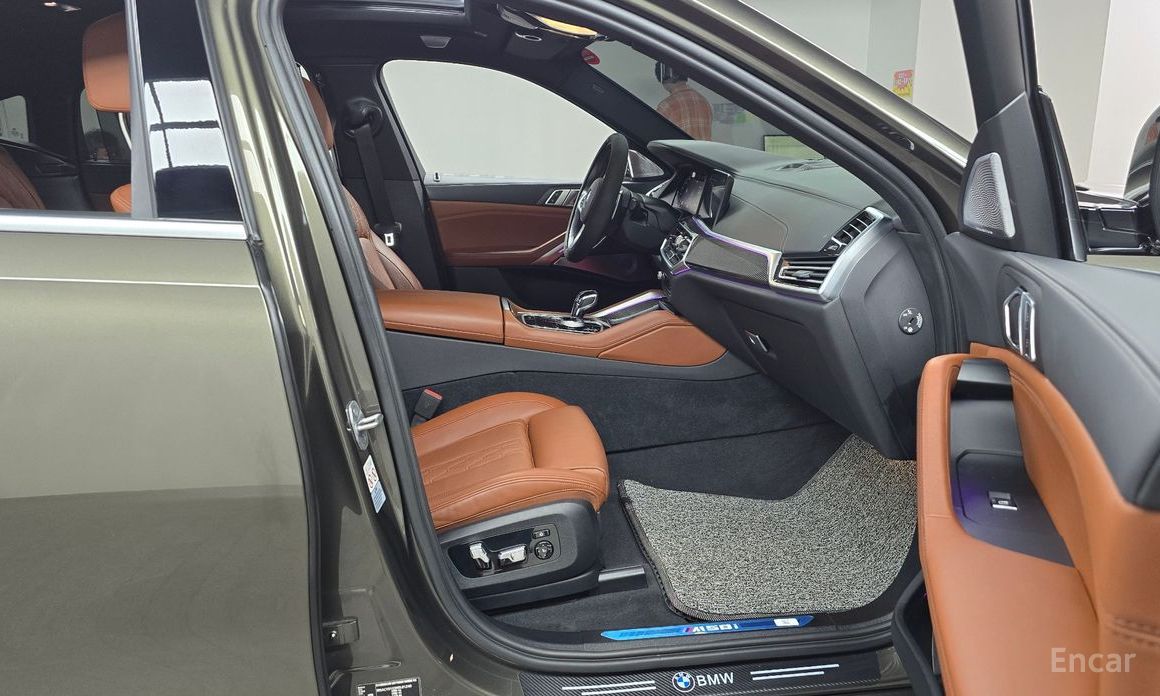 X6 (G06)M50i 12