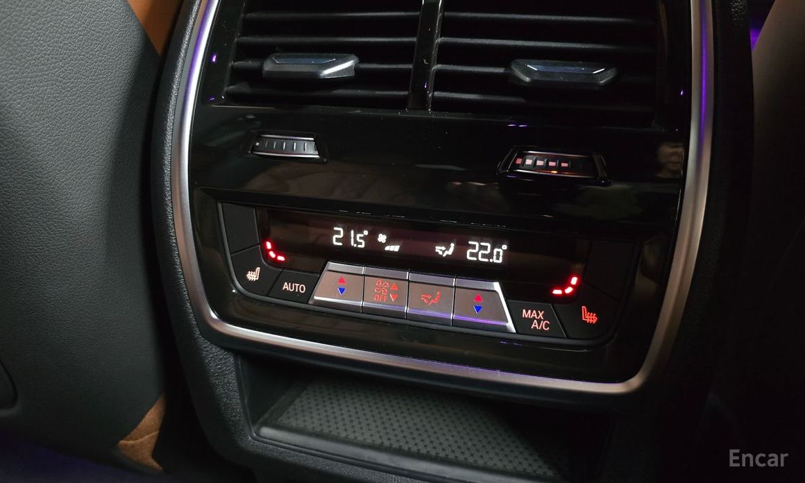 X6 (G06)M50i 19