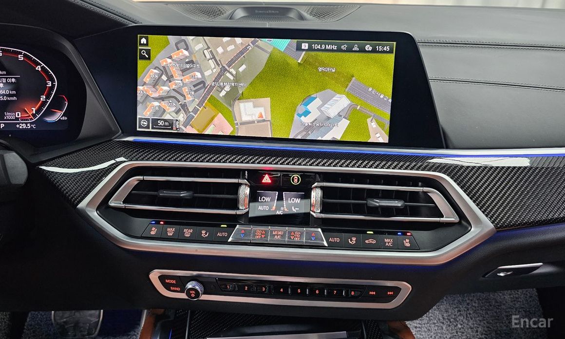 X6 (G06)M50i 16