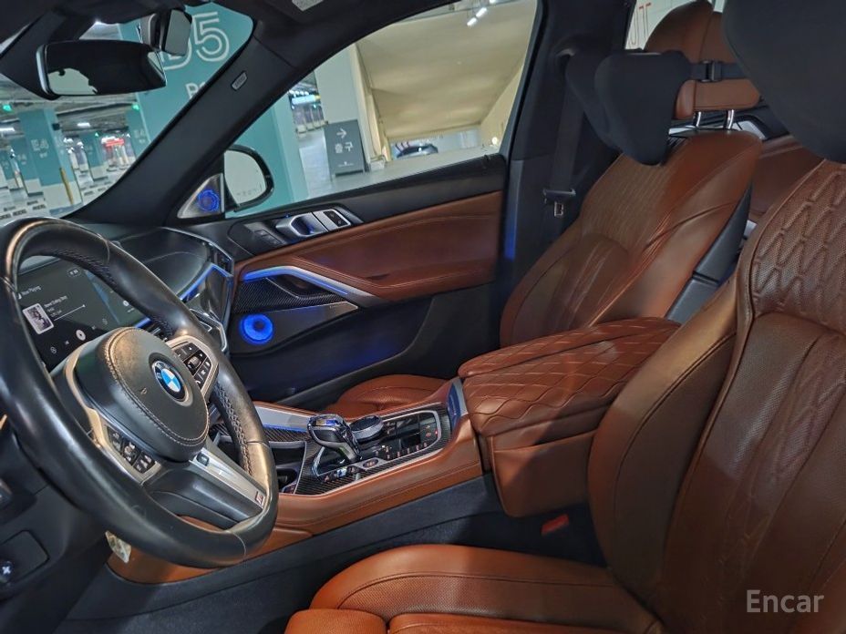 X6 (G06)M50i 12