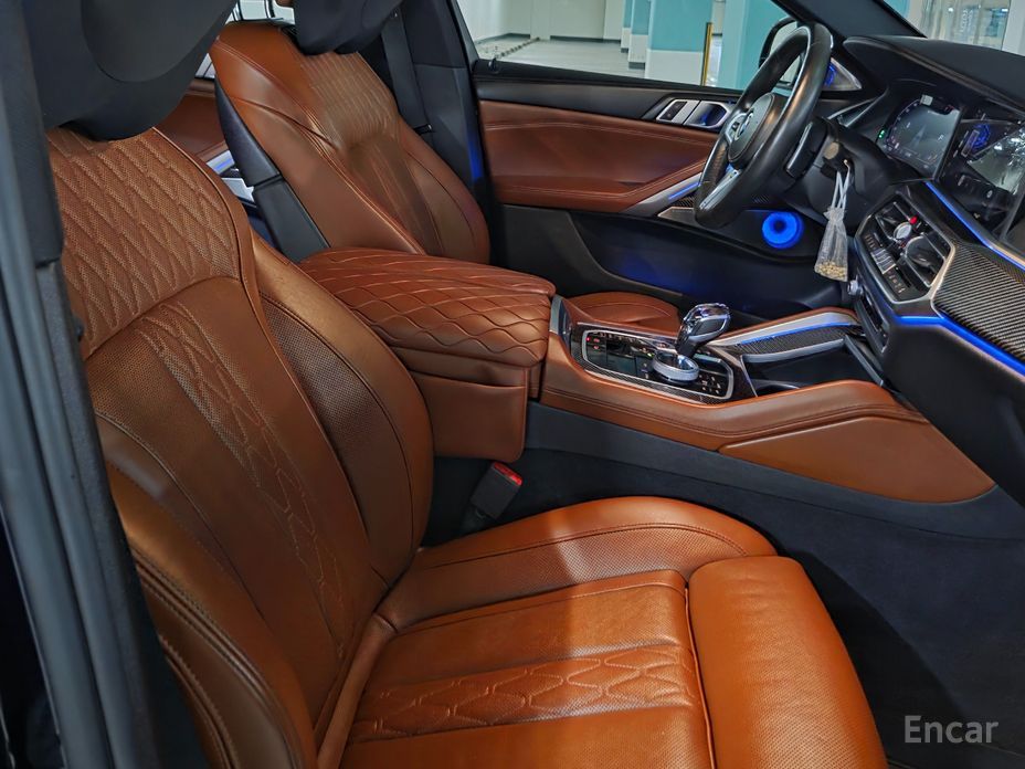 X6 (G06)M50i 13