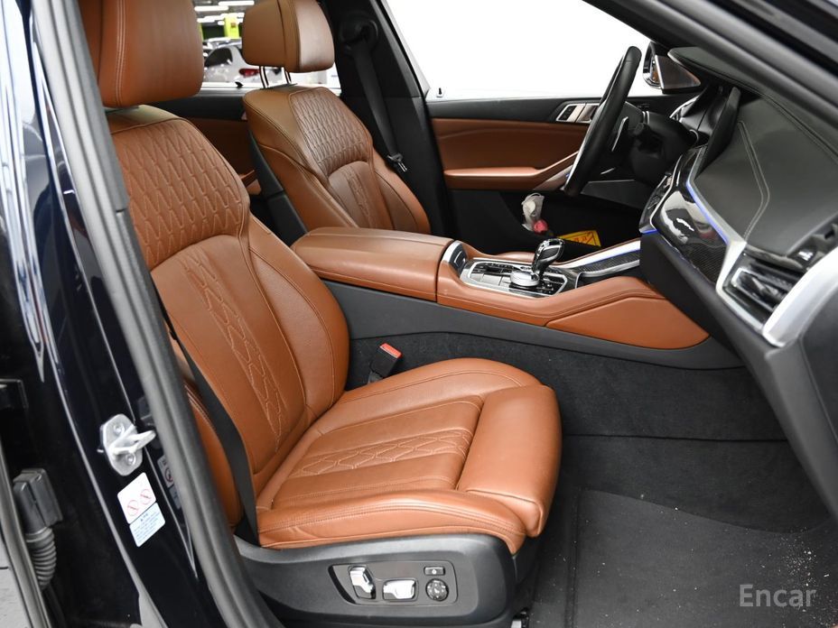 X6 (G06)M50i 11