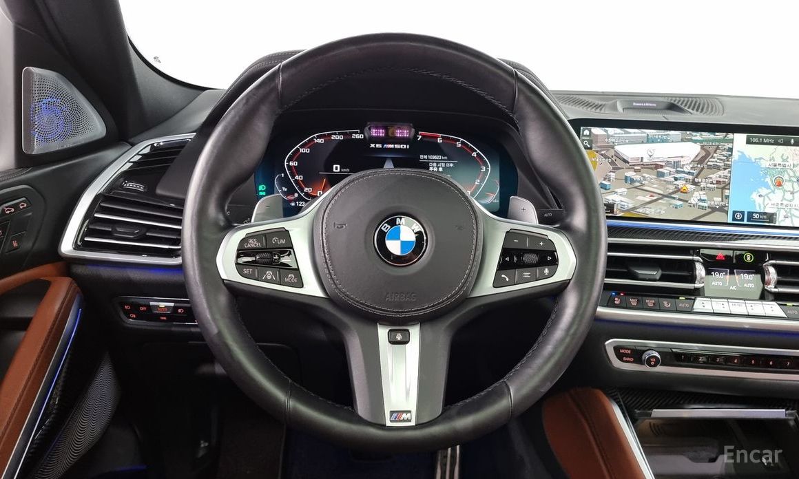 X6 (G06)M50i 14