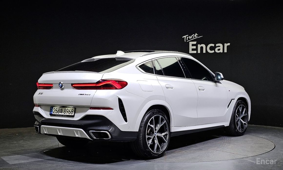 X6 (G06)xDrive30d M Sport 3