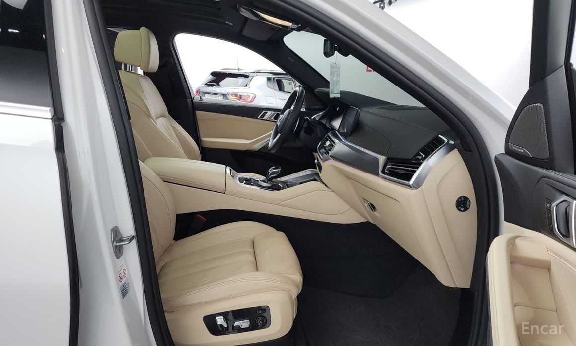 X6 (G06)xDrive30d M Sport 12