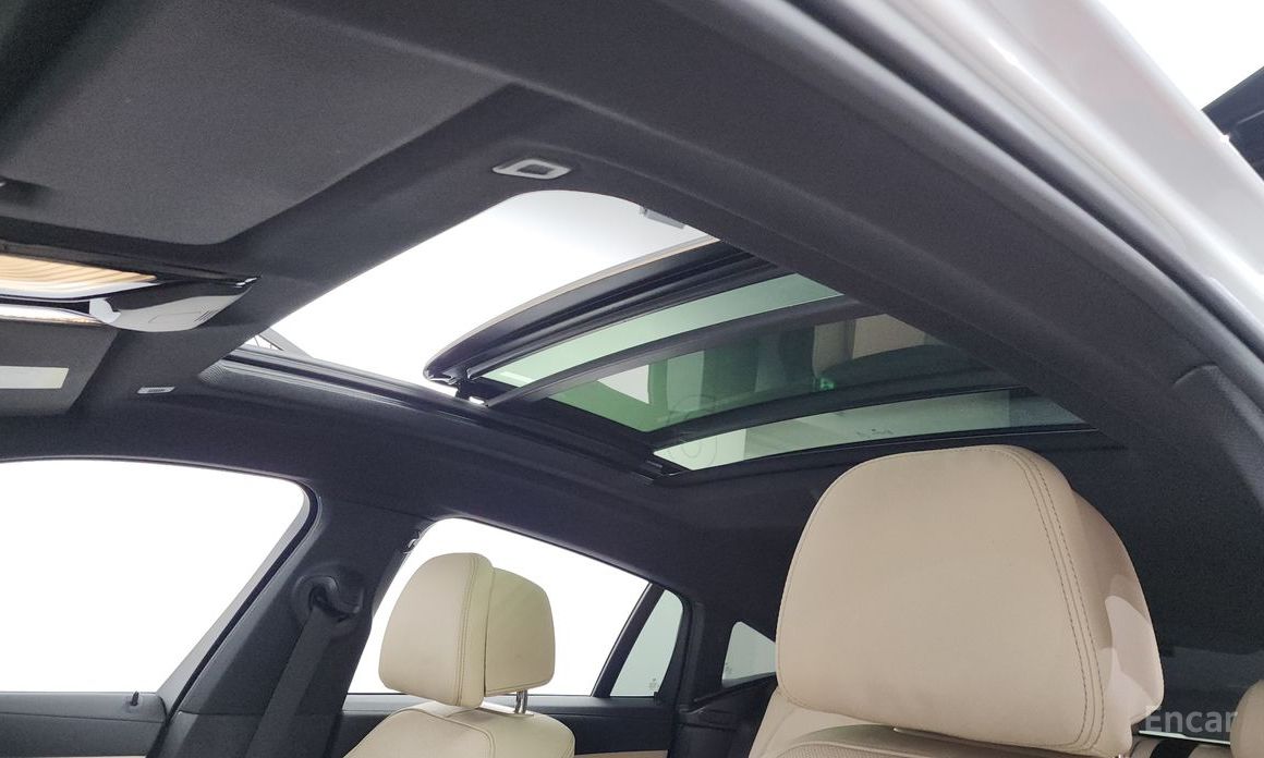 X6 (G06)xDrive30d M Sport 20