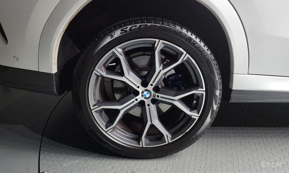 X6 (G06)xDrive30d M Sport 6