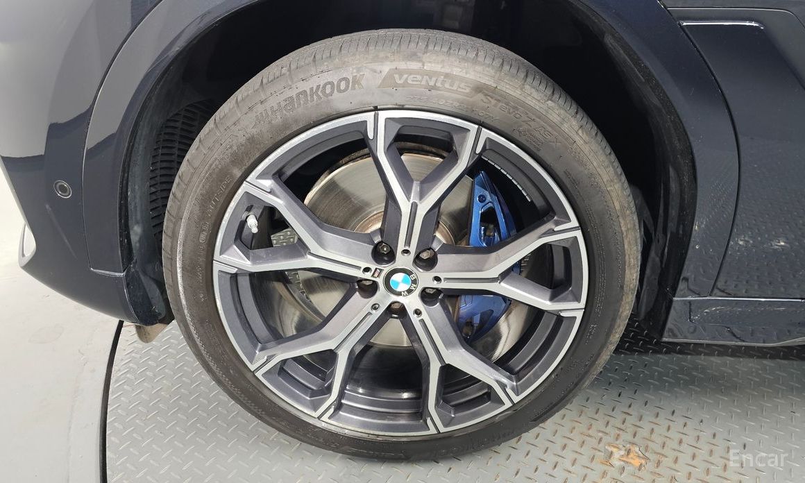 X6 (G06)xDrive30d M Sport 5