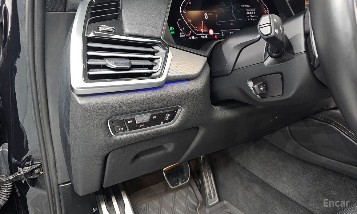 X6 (G06)xDrive30d M Sport 13