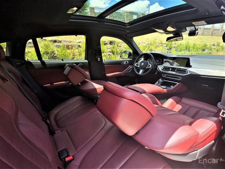 X6 (G06)xDrive40i M Sport 11