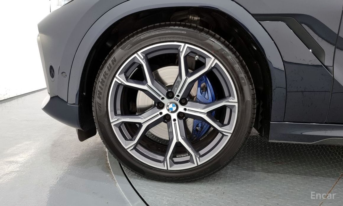 X6 (G06)xDrive40i M Sport 6