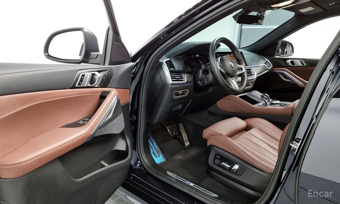 X6 (G06)xDrive40i M Sport 11
