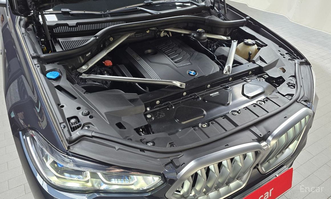 X6 (G06)xDrive40i M Sport 7
