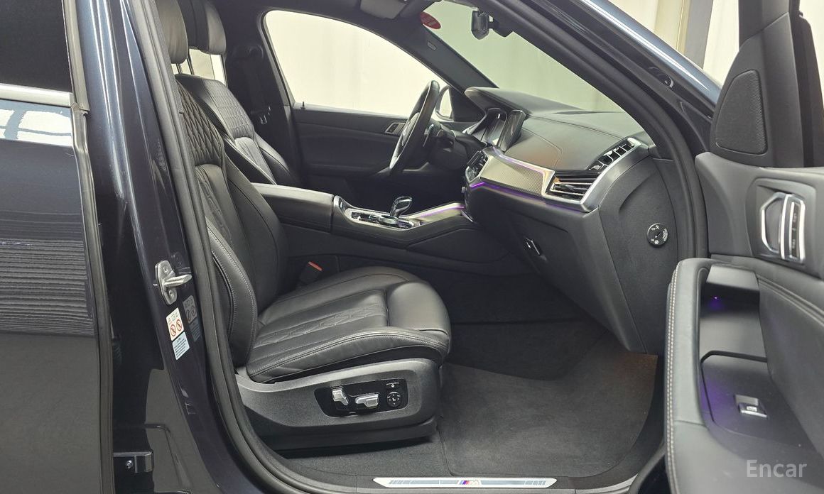 X6 (G06)xDrive40i M Sport 11