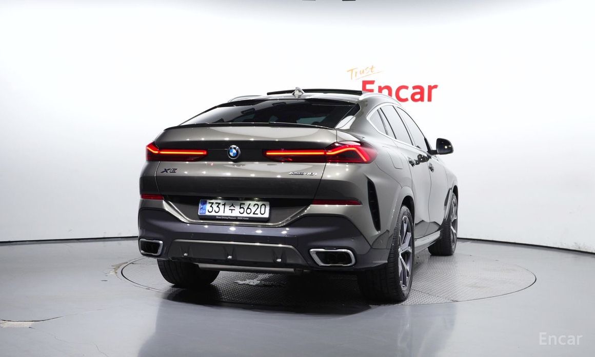 X6 (G06)xDrive40i M Sport 5