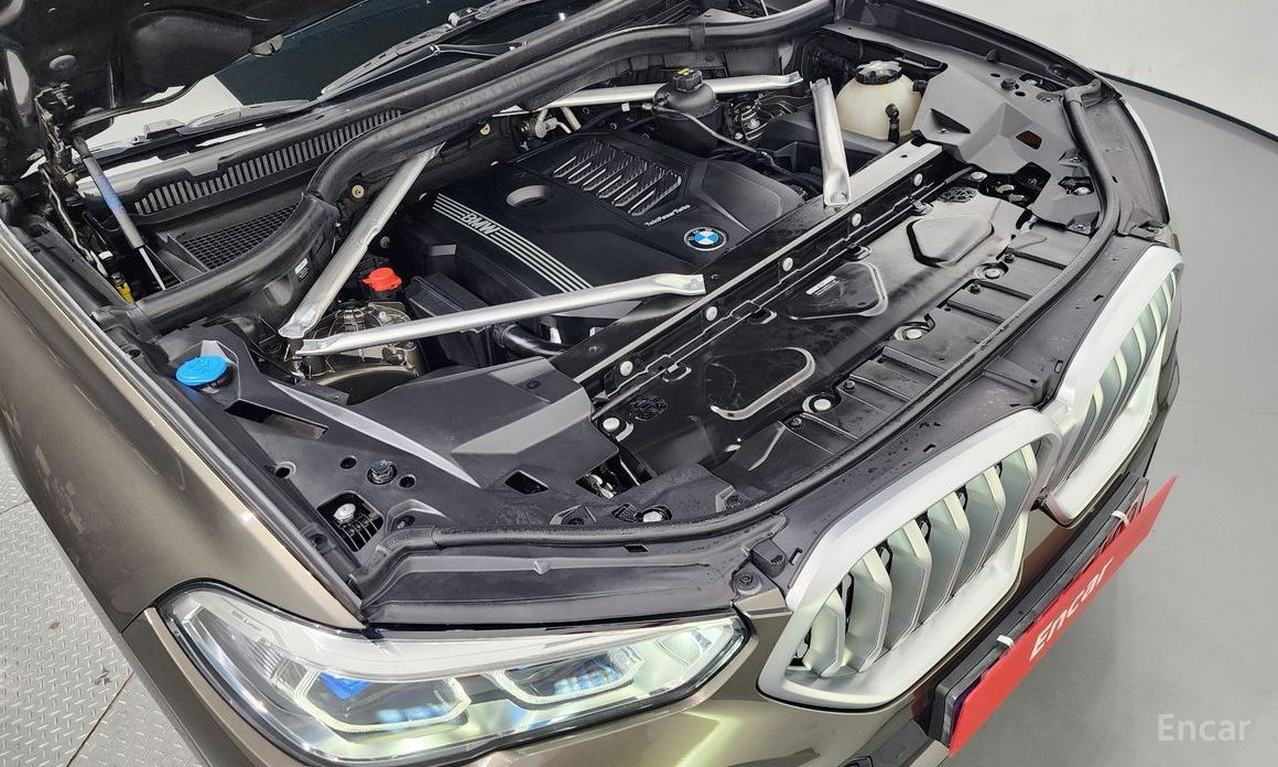 X6 (G06)xDrive40i M Sport 7