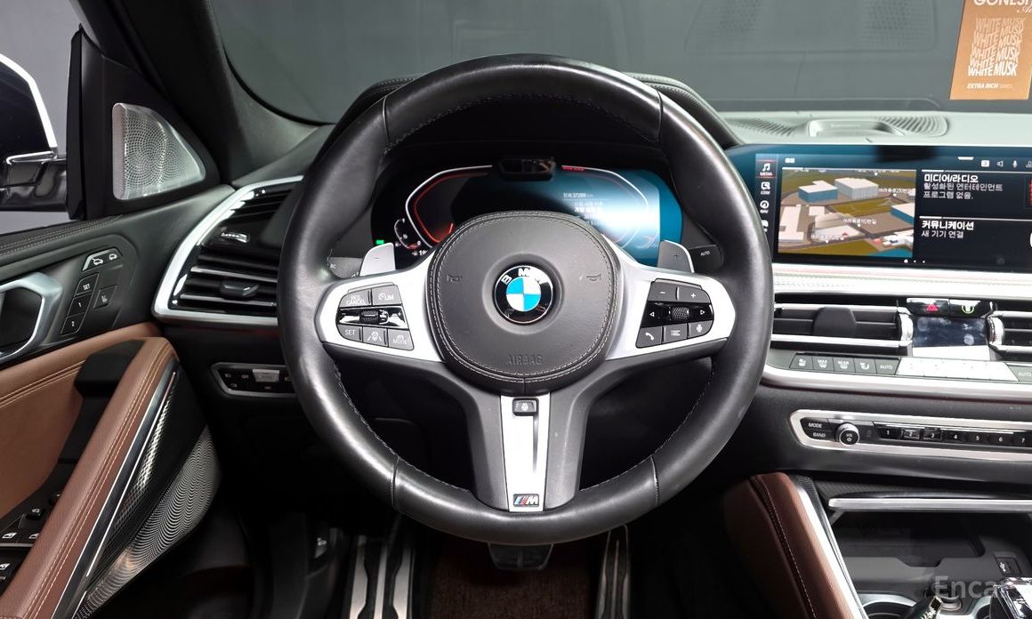 X6 (G06)xDrive40i M Sport 14