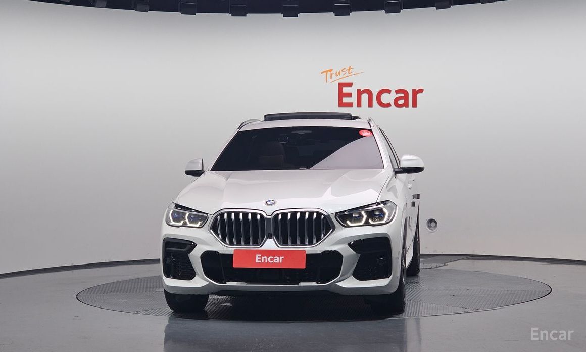 X6 (G06)xDrive40i M Sport 4