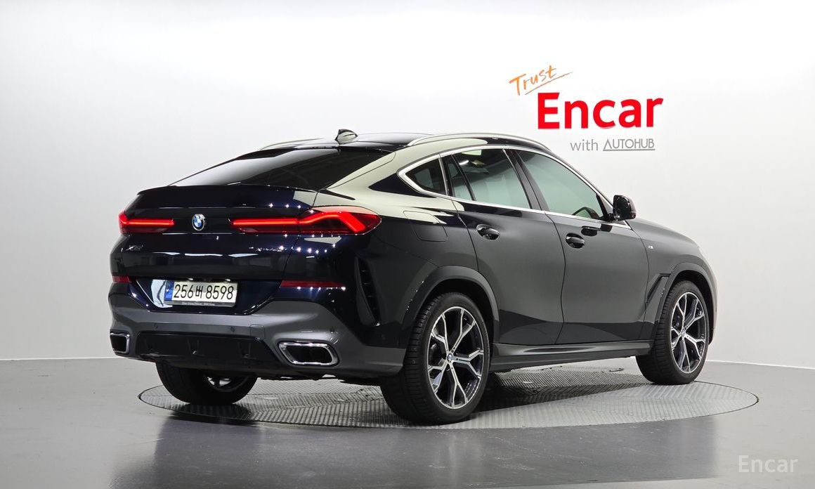 X6 (G06)xDrive40i M Sport 3
