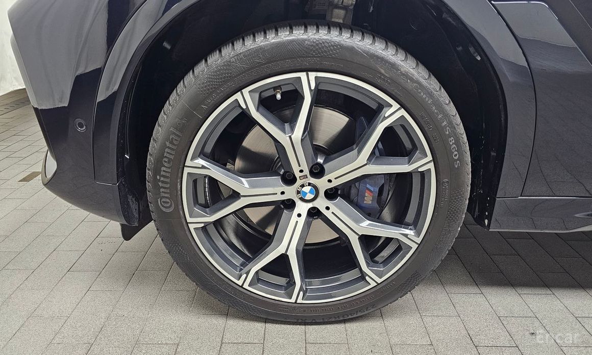 X6 (G06)xDrive40i M Sport 6