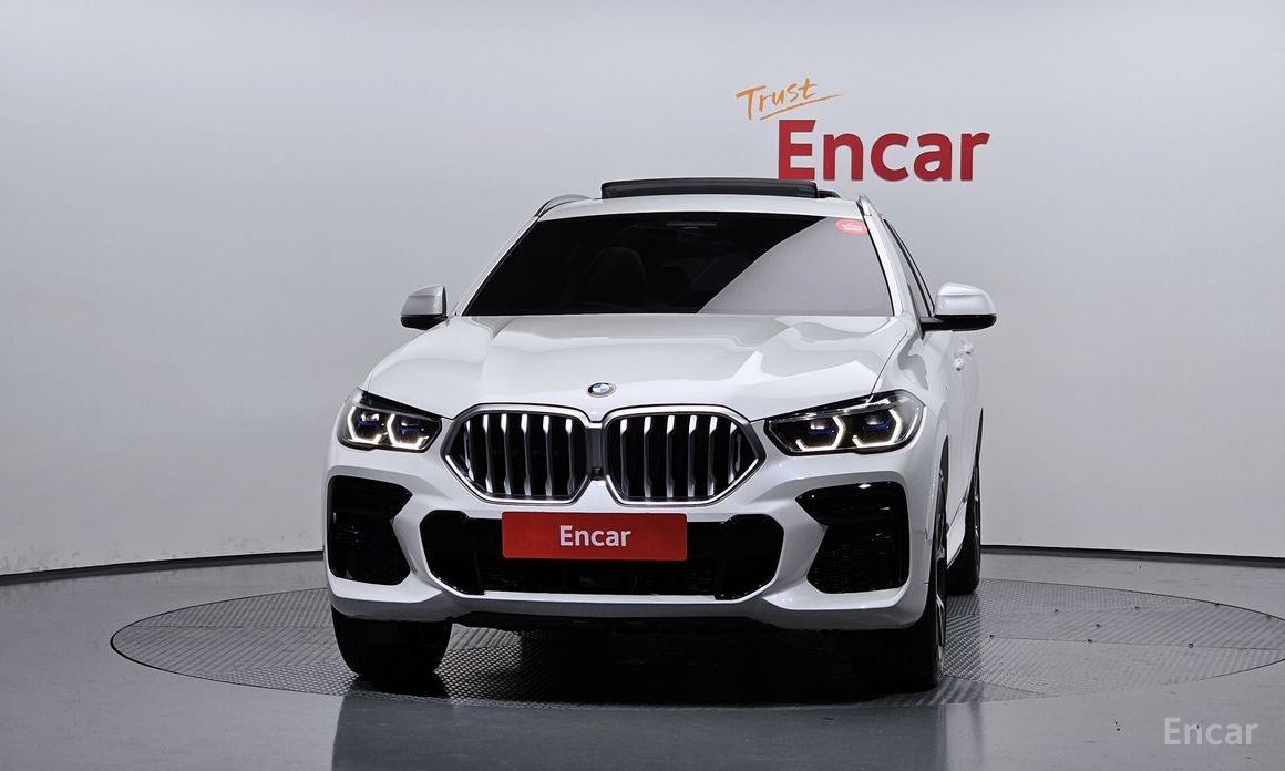 X6 (G06)xDrive40i M Sport 4