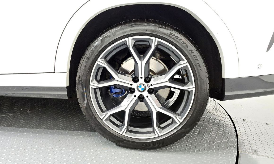 X6 (G06)xDrive40i M Sport 6