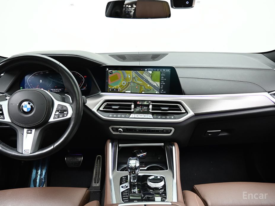 X6 (G06)xDrive40i M Sport 12