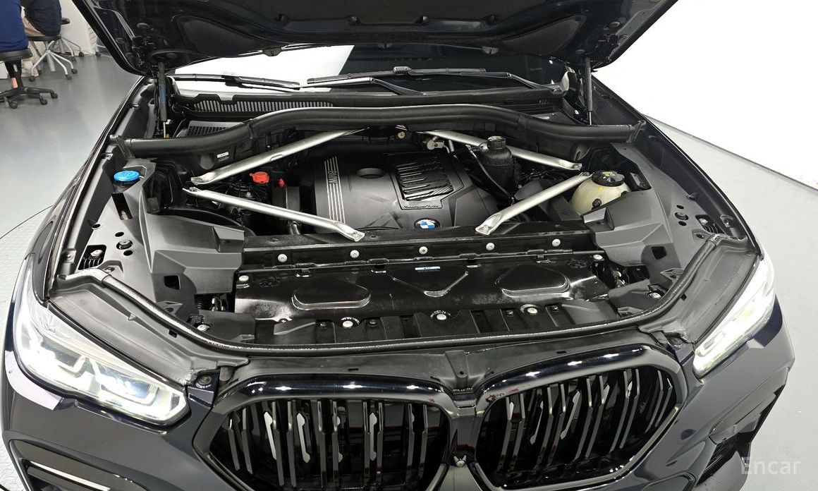 X6 (G06)xDrive40i M Sport 7